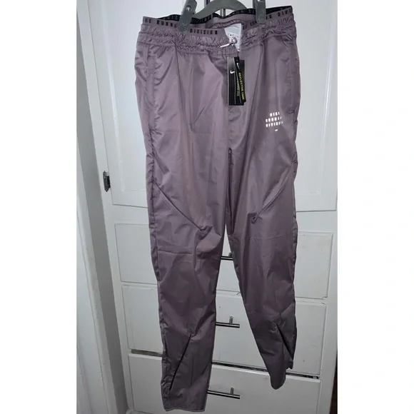 nike women's run division vent pants